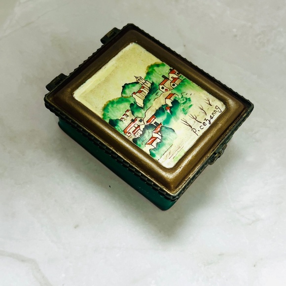 Picezanng Trinket Box. Vintage painting trinket box. Artwork Trinket box. Kelvin - Picture 2 of 6